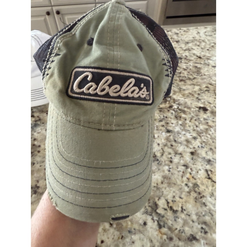Caps   Lot Of 4. Green Bay Packers, Twins Cabela's Shamrock.‎  4581 - Picture 8 of 13